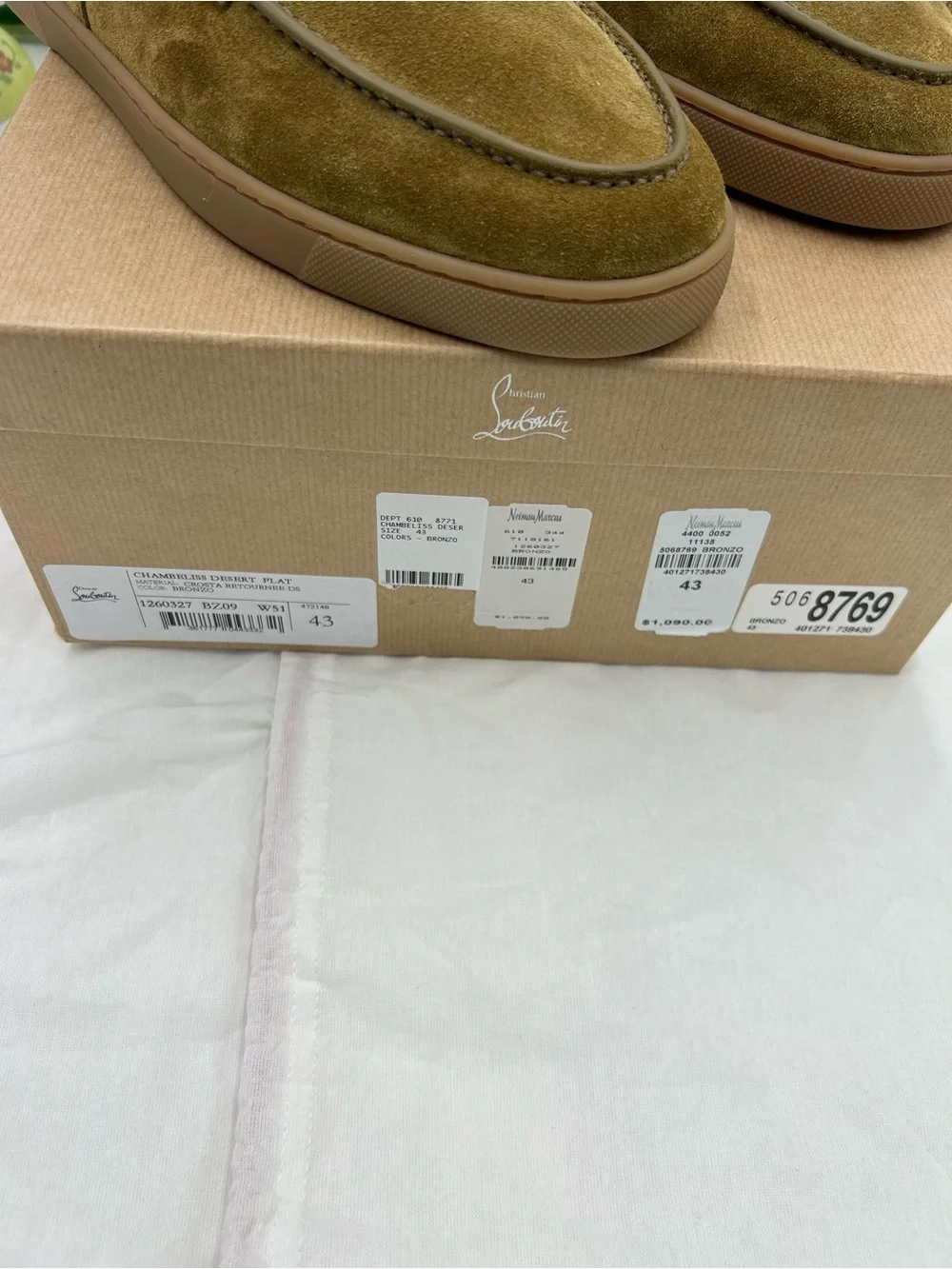 Men's Christian Louboutin CHAMBELISS desert suede boots size 43 made in Italy